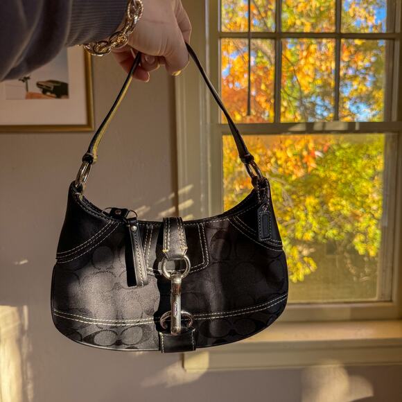 Coach Handbags - 🖤 Vintage COACH 11235 Signature C Mini Hobo Bag | Silver Hook & Eye Y2K